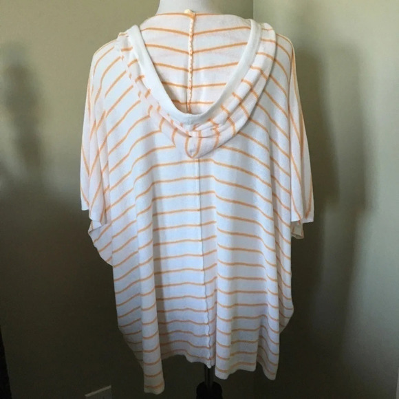 Oversized Hoody by Moth - Picture 4 of 5